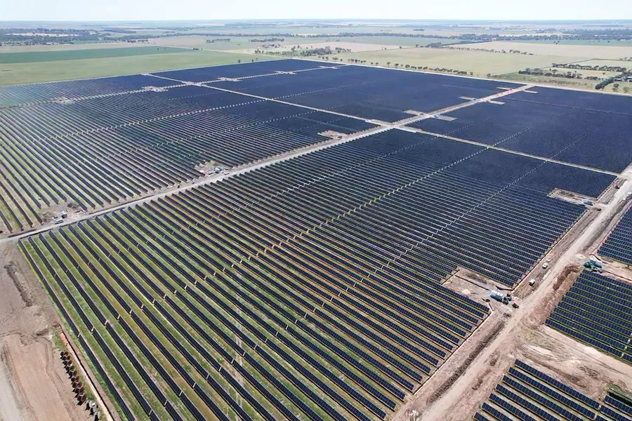 Solar, BESS & Hybrids